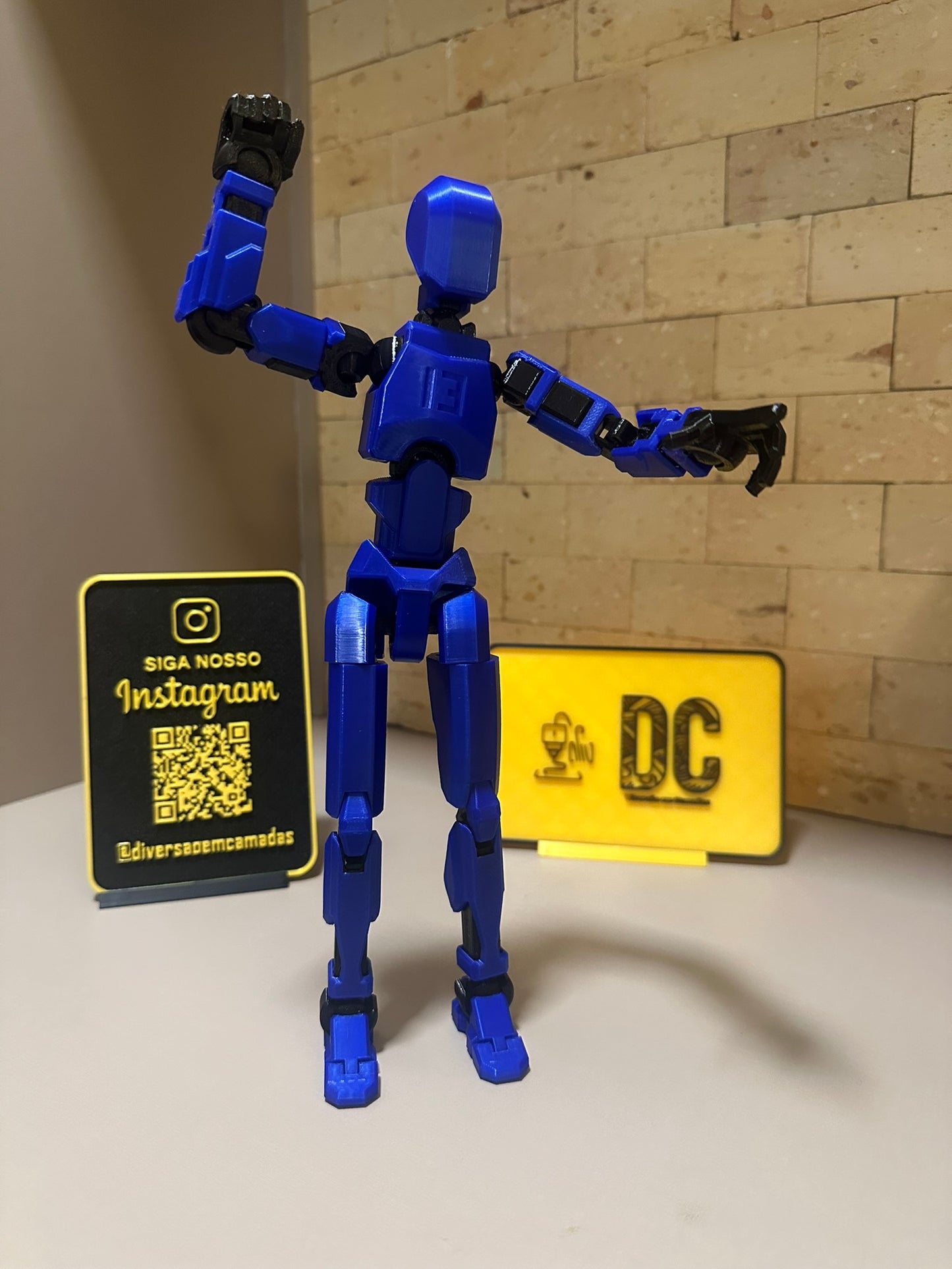 🔧 Dummy 13 – O Boneco Mais Articulado do Mundo! 🔧