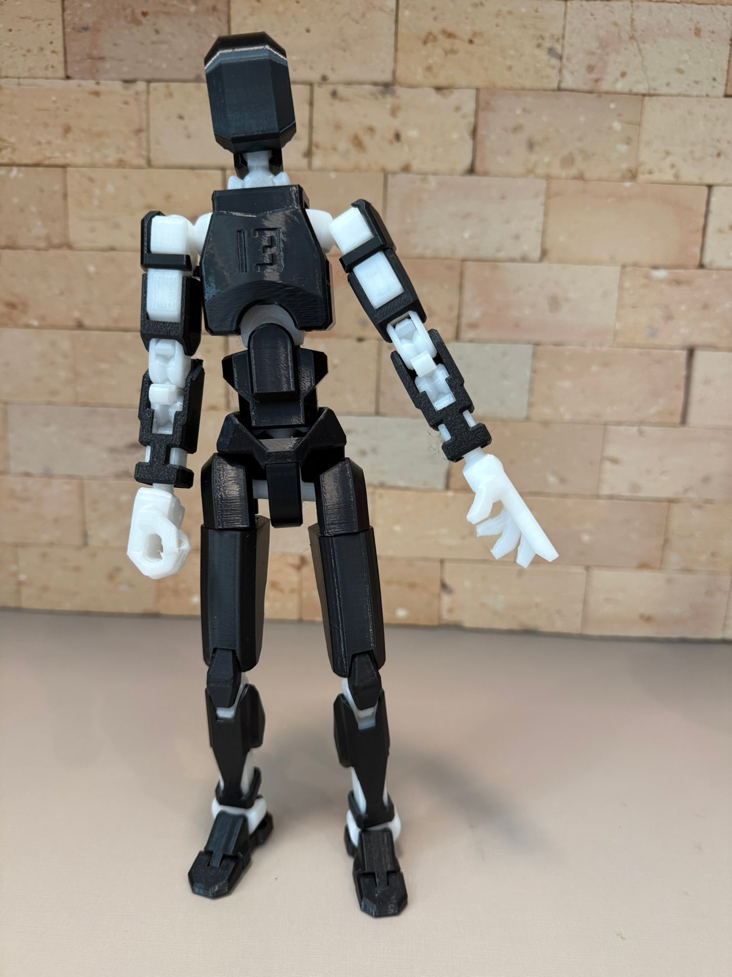 🔧 Dummy 13 – O Boneco Mais Articulado do Mundo! 🔧