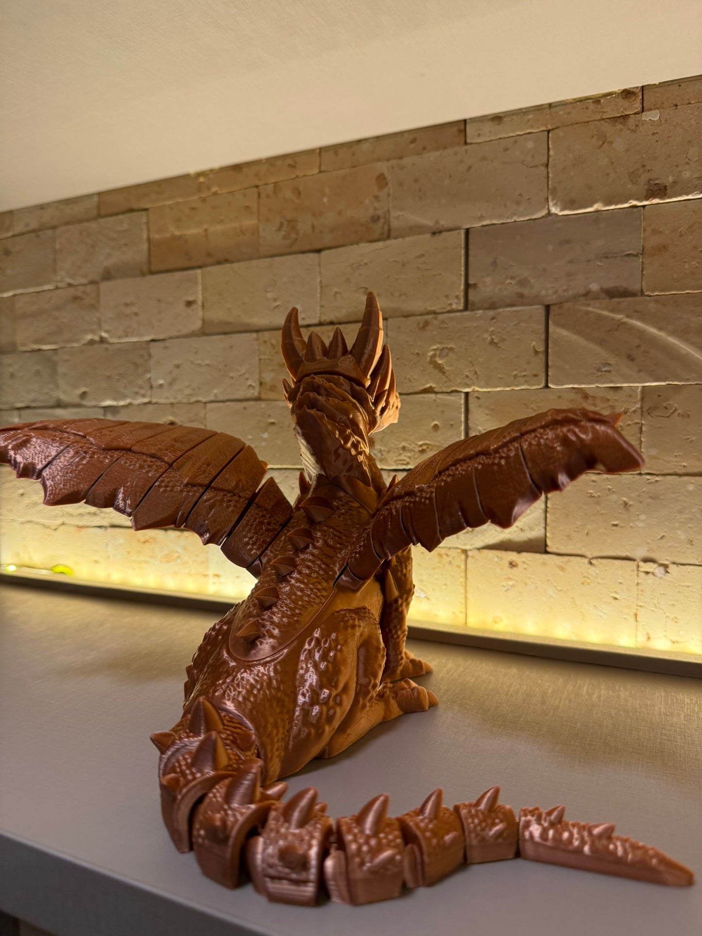 🔥 Blaze Wing – Dragão com Asas Móveis